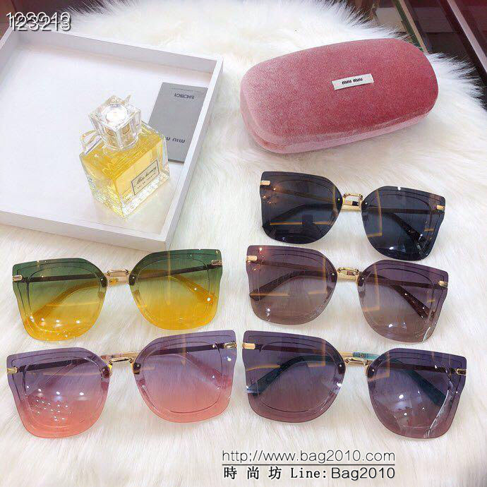 MIUMIU繆繆 原單代工廠推薦款 偏光 防止紫外線 太陽眼鏡 適合各種臉型  lly1392